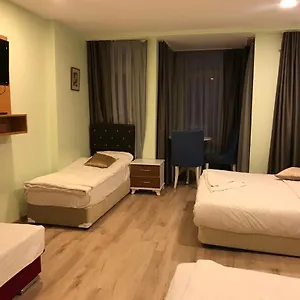 فندق هيستوريال شقة